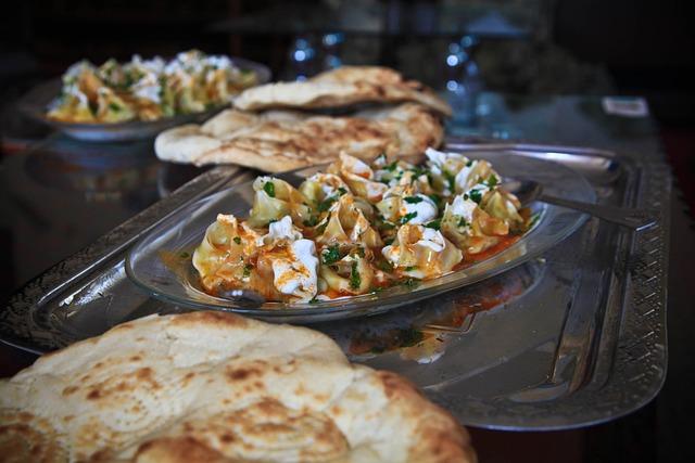Řecké recepty, které musíte vyzkoušet: Vaše průvodce kulinářským dobrodružstvím!