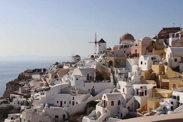 Co s sebou do Řecka: Esenciální průvodce pro každého cestovatele!