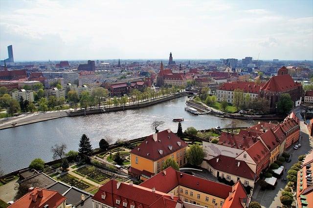 Polská kultura smíchu: Klíčové slova a věty, které pobaví Poláky