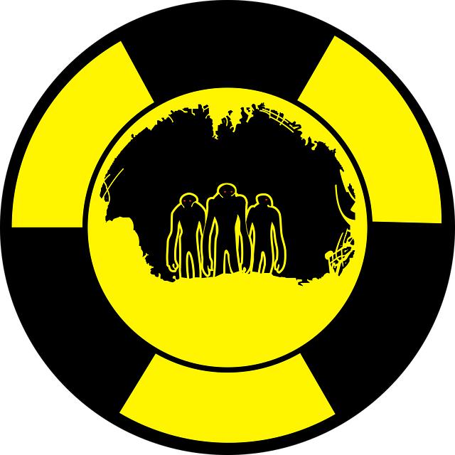 Důležité drobnosti: Cestovní adaptér a lékárnička