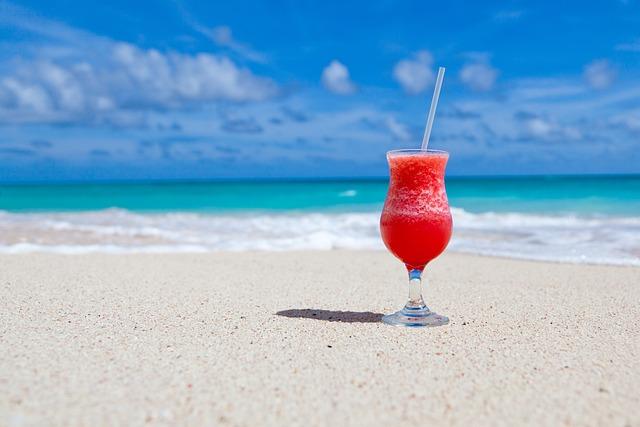 Doporučená pláž pro rodiny s dětmi: Dhermi Beach