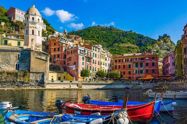 Navštivte Cinque Terre a ⁣užijte si úchvatný výhled na pobřeží ​Ligurského moře